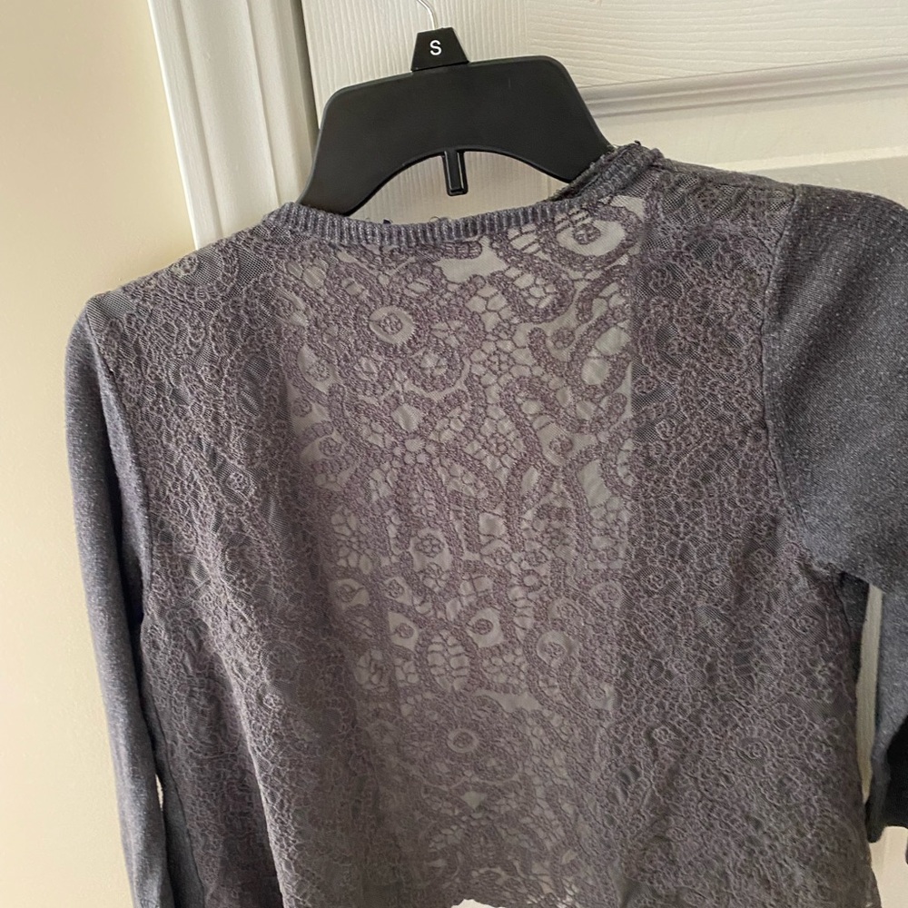 American Eagle Sweater